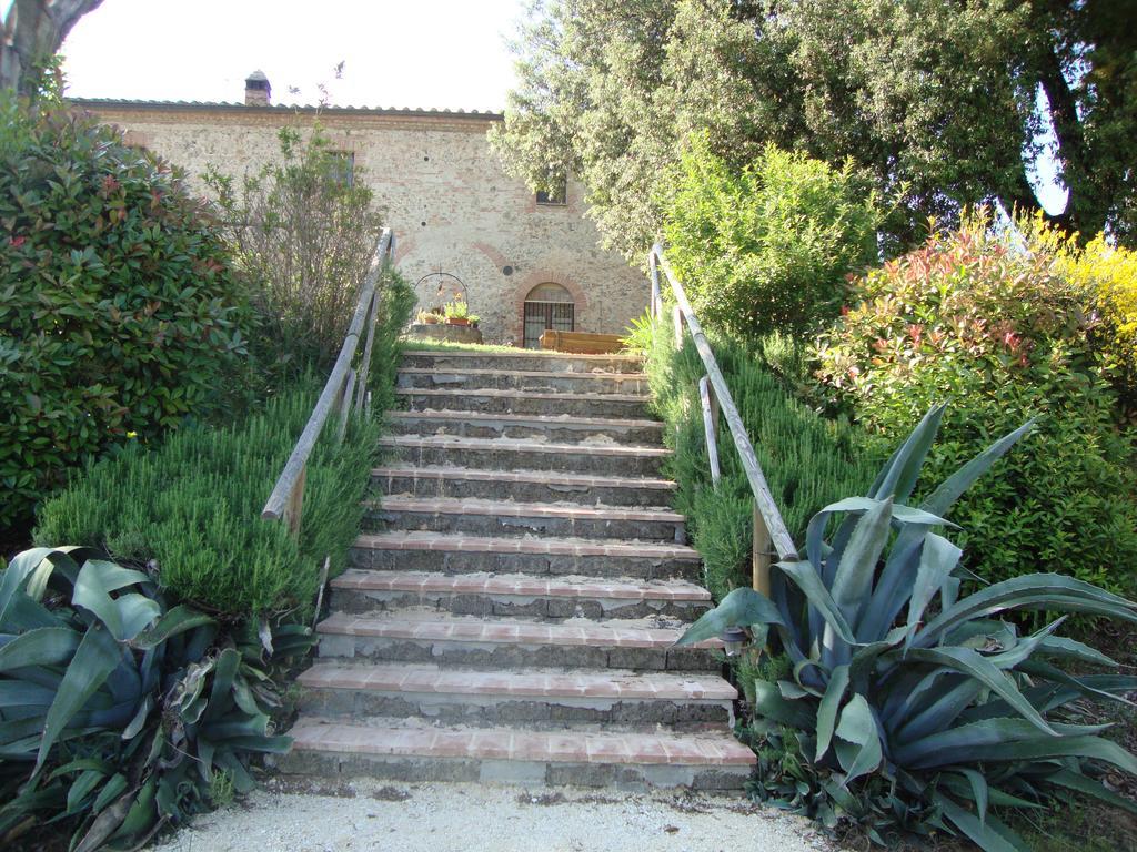 Agriturismo Tre Madonne Monteriggioni Extérieur photo