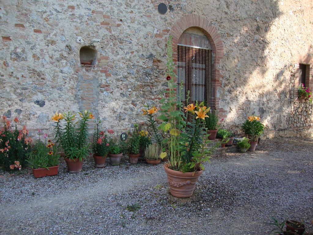 Agriturismo Tre Madonne Monteriggioni Chambre photo